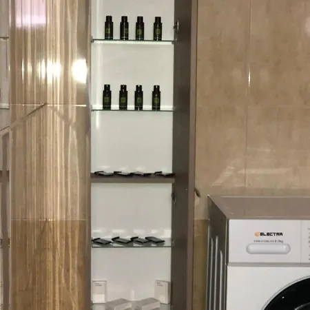 Casa Ideale 3 *